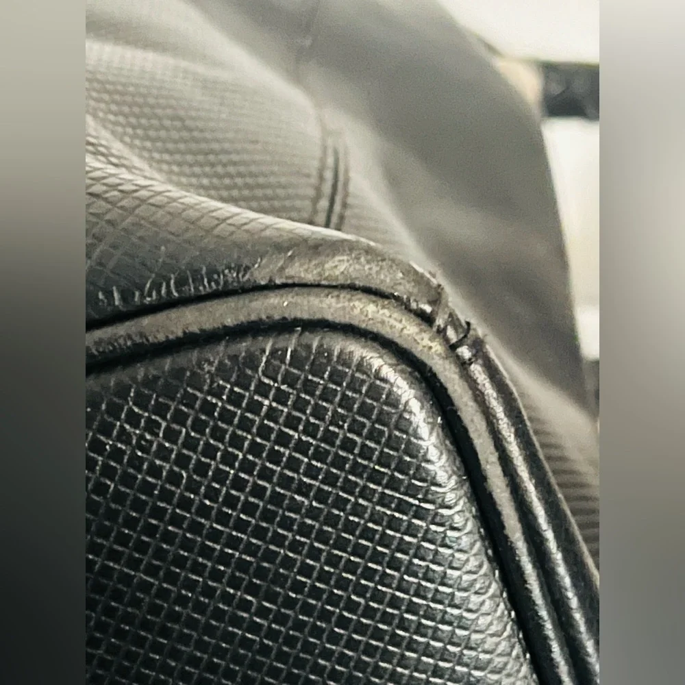 Bottega Veneta Black Leather shoulder bag  Purse Large handbag w Strap - Picture 14 of 15